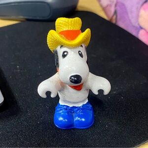 Vintage 1958 Snoopy figurine UFS